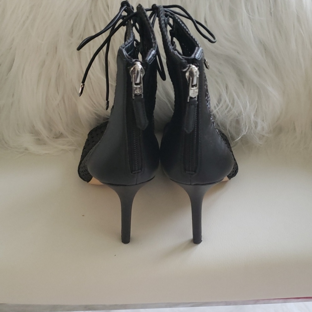 Boot /Booties - Picture 4 of 5